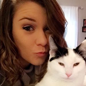 Meet your Posher, Danielle